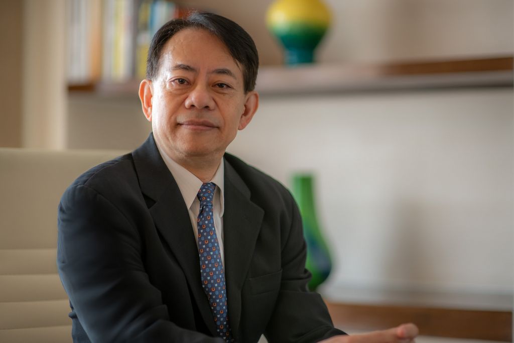 New Adb President Masatsugu Asakawa Takes Charge Profit By Pakistan Today