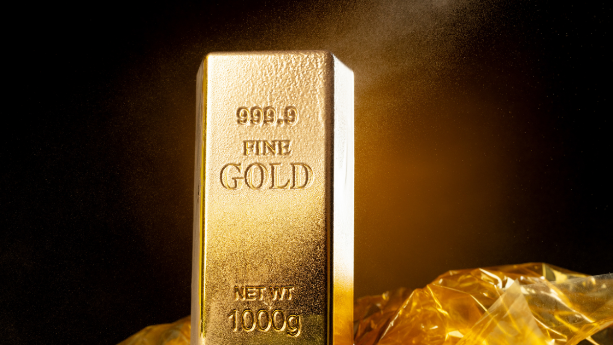 Gold climbs 1% as US-Iran diplomacy hopes ease inflation concerns