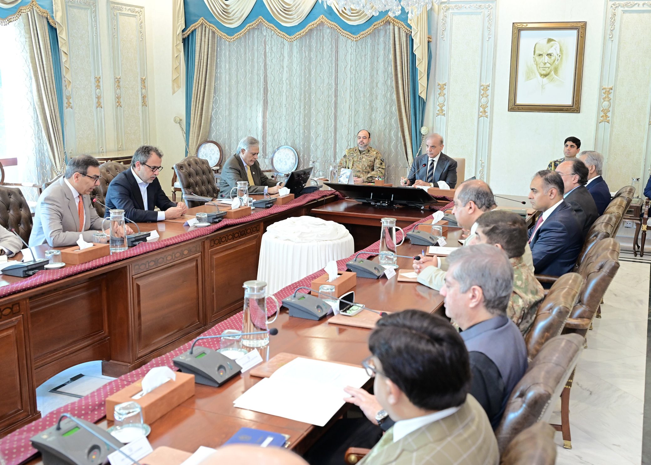 Govt accelerates privatisation of Islamabad, Gujranwala and Faisalabad power companies