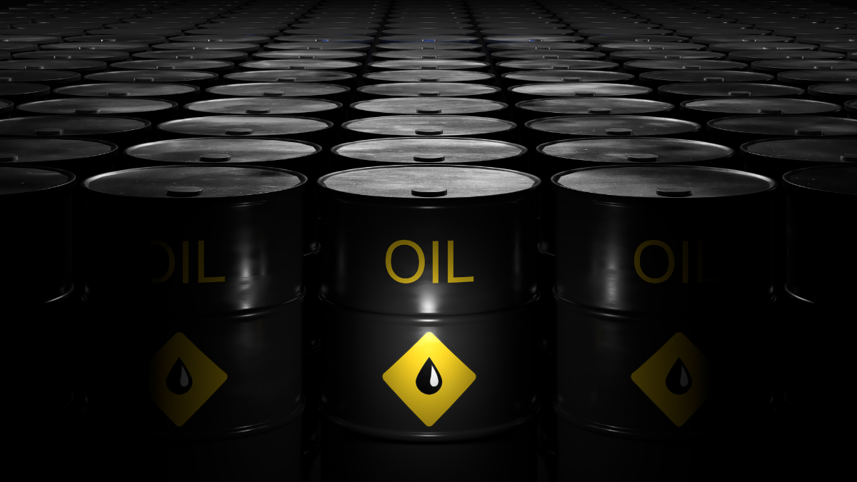 Oil extends gains to near six-week highs on new Middle East supply risks