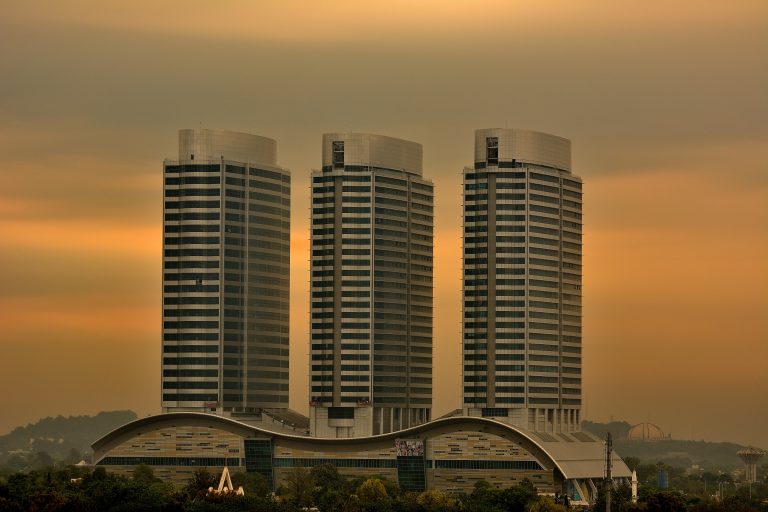 Businesses to remain open in Islamabad before Eid