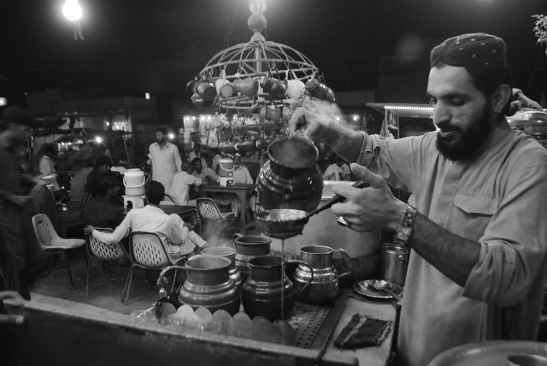 The grey economy of our black tea