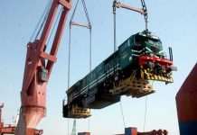 Seven latest locomotives reach Pakistan from US