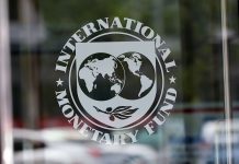 IMF warns of growing risks to improving global recovery