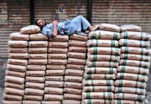 Cement sector will prosper again in FY2017-18: experts