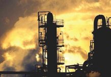 Economic growth in energy-rich Gulf to recover in 2018: IMF