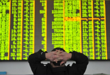 World stocks stumble as US yields near 3pc