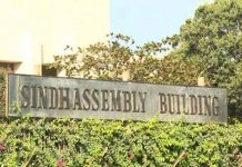The SC ordered the Sindh govt to compensate affectees of anti-encroachment drives. They ignored the orders. What happens now?  Â
