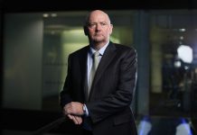 Compass CEO Cousins, 5 others killed in Sydney plane crash