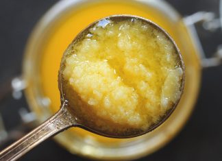Govt urges CCP to fast-track probe into alleged ghee and cooking oil cartel