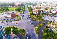 Business community can enable Pakistan to become an economic giant: Mayor Lahore