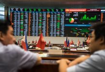 Asian stock markets rebound as dollar extends rally