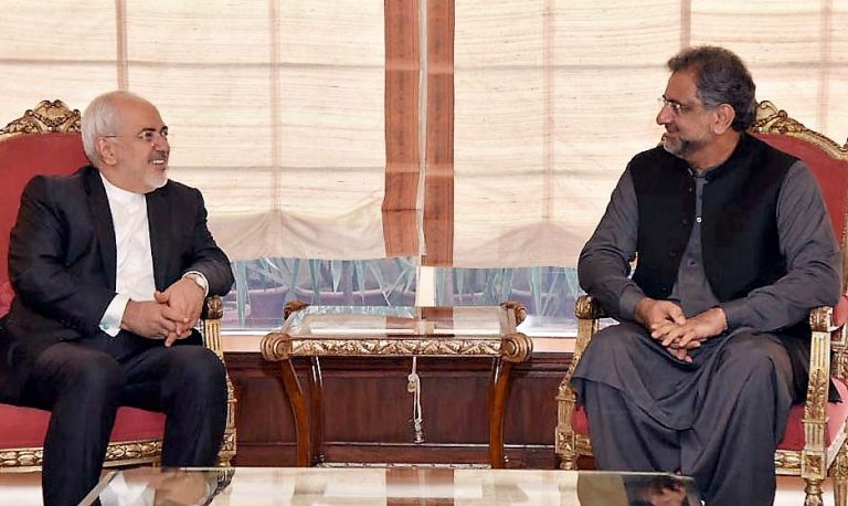 PM for joint efforts to take Iran-Pakistan trade to $5 billion by 2021