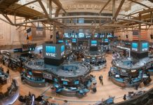 Global stocks set to gain as risk appetite returns