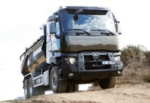 Ghandhara Nissan signs importer agreement with Renault to import heavy trucks