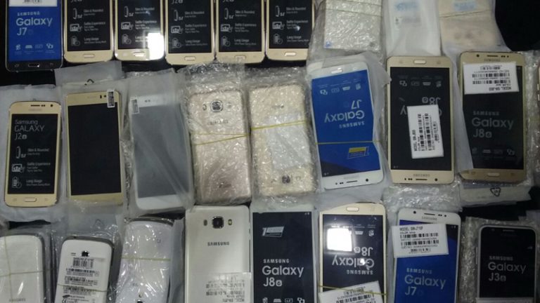 FIA asks FBR to provide records of 1763 confiscated mobile phones