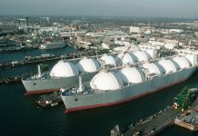 MoE’s decision to buy LNG at $4 per MMBTU will incur Rs10bn loss per annum