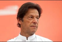 Pakistan’s Imran Khan faces tough test in looming economic crisis