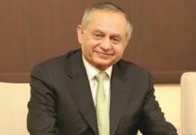 Descon CEO quits own company, becomes PM’s aide