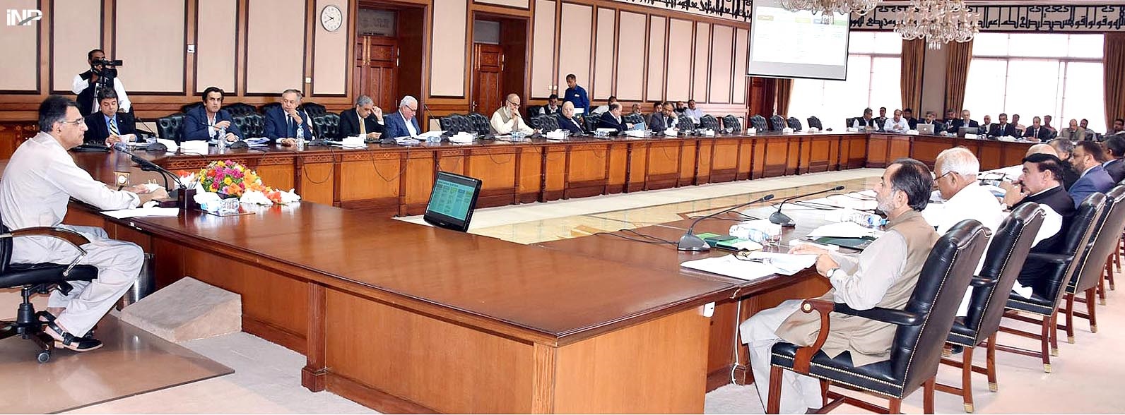 Total circular debt looming at Rs1,188bn, ECC told