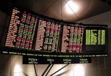 Asian markets edge up but rally wobbles