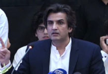 ‘Development of SEZs govt’s top priority’