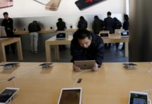 Apple expected to unveil iPads with facial recognition