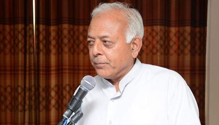 Govt backtracks again, says no oil deal with KSA