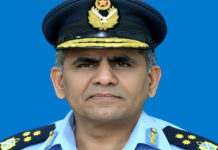 Air Marshal Arshad Malik takes charge as PIA CEO