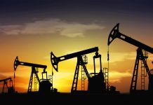 Iran’s oil storage almost full as sanctions and pandemic weigh