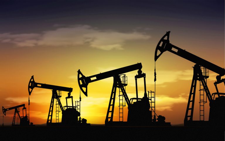 Oil hits 2018 lows on emerging supply glut Oil hits 2018 lows on emerging supply glut
