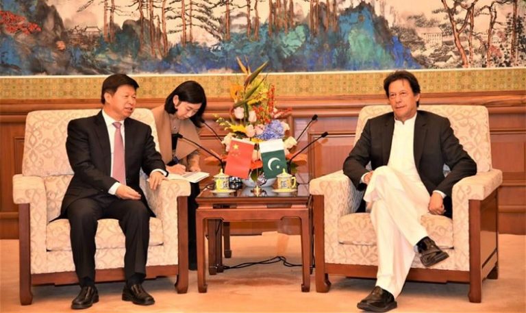 PM meets AIIB president, stresses close coordination