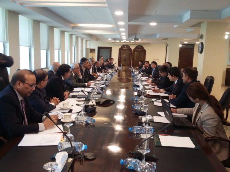 No headway made in first round of talks with IMF