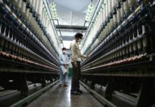 Finance minister urged to release pending refunds of textile industry