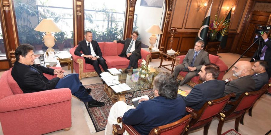 PM reaffirms govt's commitment to facilitate foreign investors