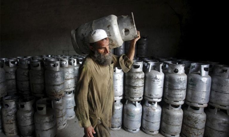 LPG price increases amid gas shortage in Sindh