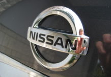 Japan court approves bail for Nissan American exec in Ghosn case