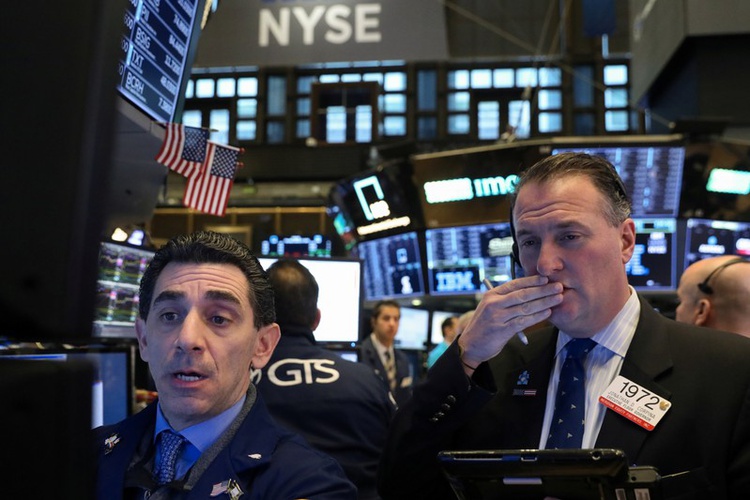 Wall Street rattled by Caterpillar, Nvidia warnings