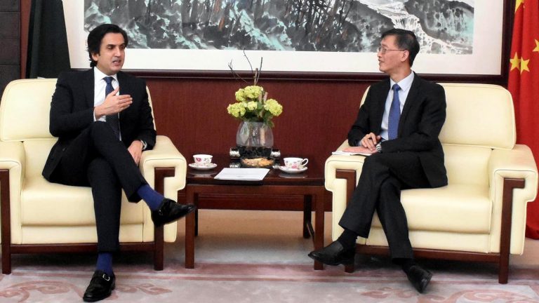 China, Pakistan agree to promote export-led growth under CPEC