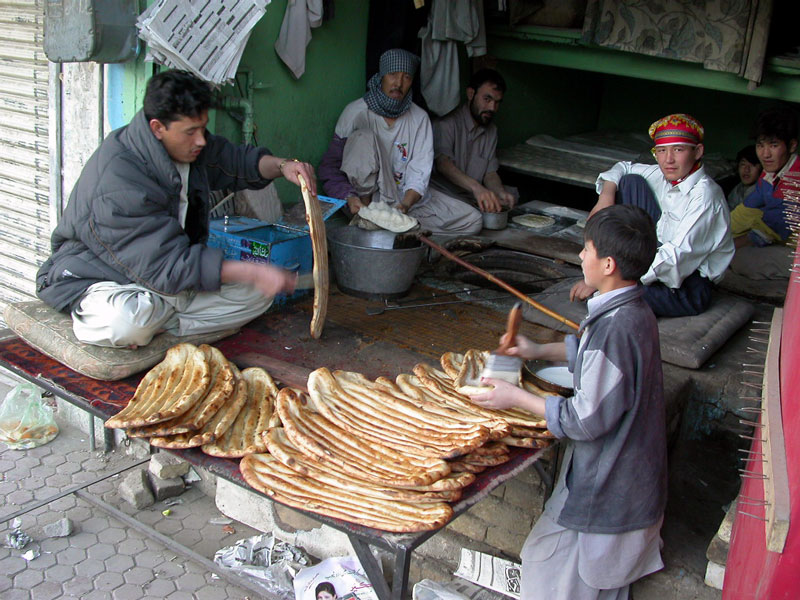 Govt lauded for restoring old gas tariff for tandoors