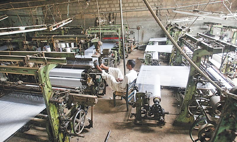 Govt urged not to deprive Sindh of its constitutional right in supply of gas