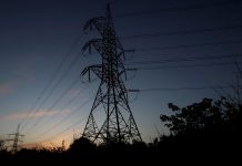 Pakistan says curbing power sector debt, seeks energy investors