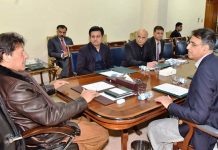 PM directs FBR to focus on ‘influential’ tax evaders, non-filers