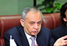 ‘Pakistan to achieve target of record exports this year’