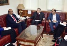 Dawood lauds WB’s contribution in Pakistan, seeks further assistance