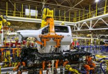 US companies put record number of robots to work in 2018