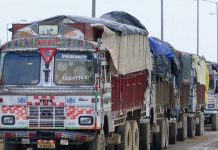 Pakistan in no haste to retaliate Indian trade restrictions