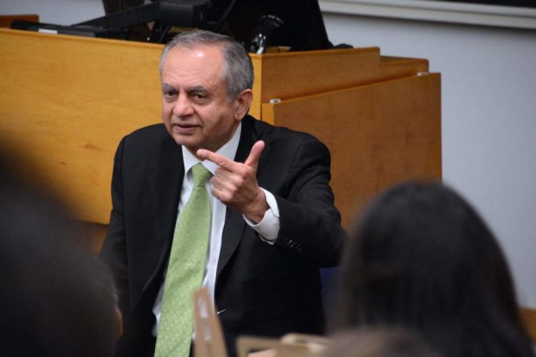 Razzak Dawood discusses steps taken for ease of doing business