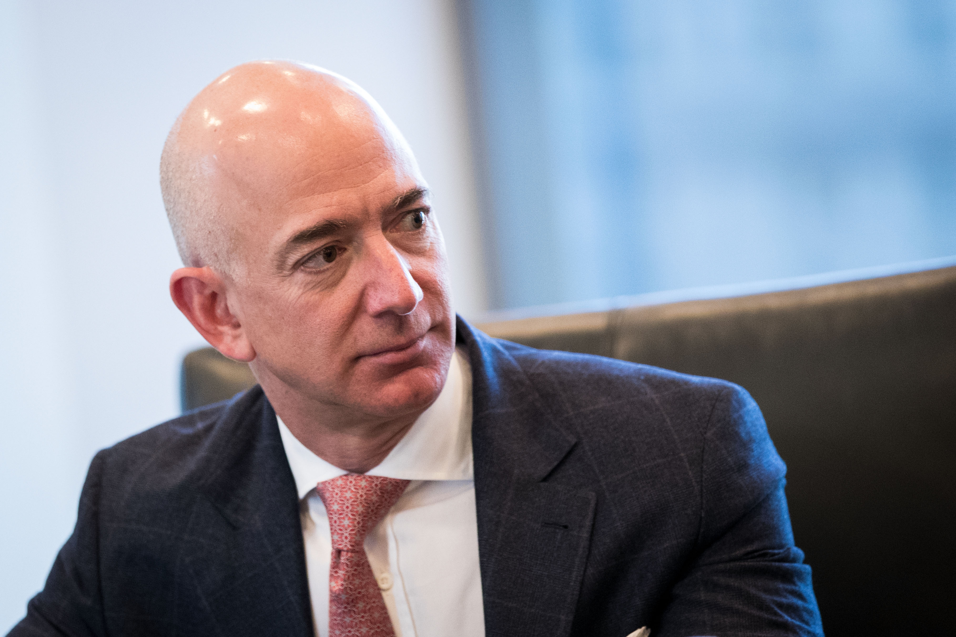 Saudi Arabia says has 'nothing to do' with Bezos-AMI dispute