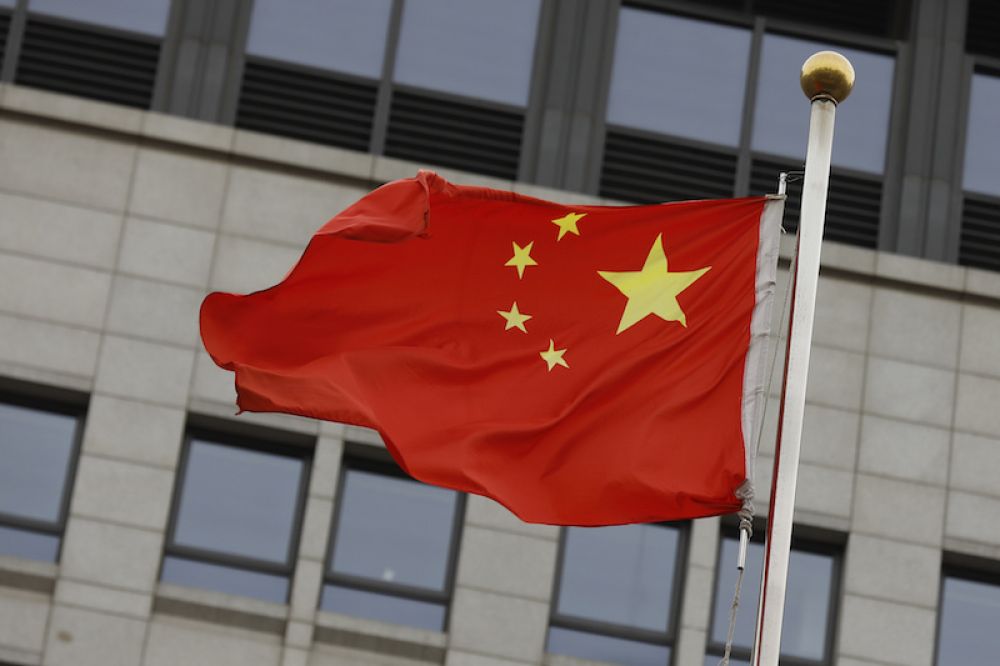 China vows 'fundamental change' for foreign investors